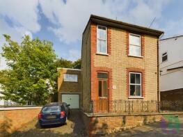 33, Church Road, Bow Brickhill MK17 9LH