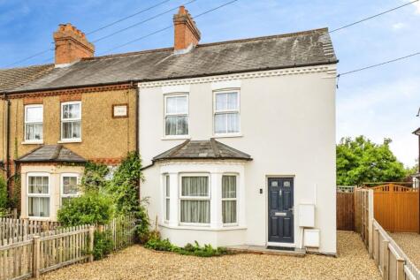 Ampthill Road, Flitwick, MK45