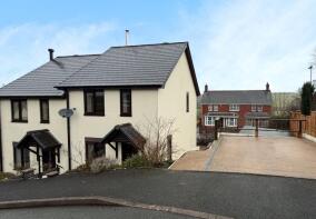 2, Erw Deg, Llanerfyl, Welshpool SY21 0EA