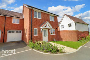 9, Collins Close, Rayleigh SS6 9UJ
