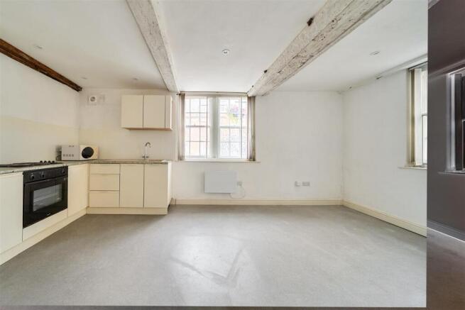 Kitchen/living room