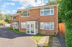 Flat 3, Parkway Court, Parkway Gardens, Eastleigh SO53 2DZ