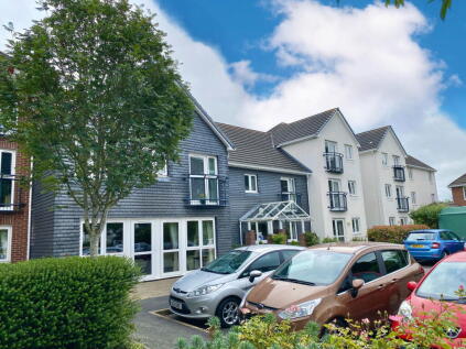 Olde Market Court, Wadebridge, PL27