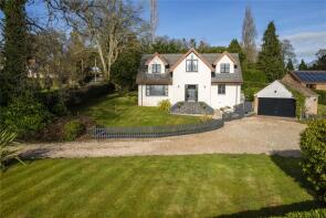 Hawksview, Church Hill, West Monkton, Taunton TA2 8QZ