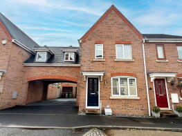 17, Old Dickens Heath Road, Dickens Heath, Solihull B90 1SR