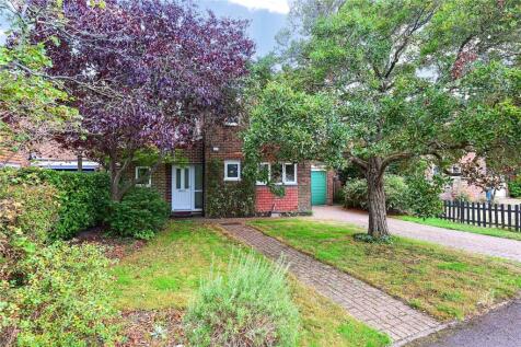 Bridge Walk, Yateley, Hampshire, GU46