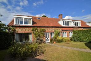7, Home Farm, Blakeney Road, Holt NR25 7JL