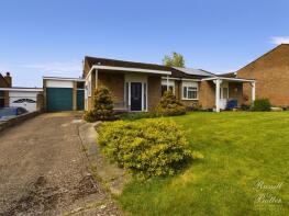 18, Denham View, Buckingham MK18 3NW
