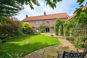 2 Middle Barn Lodge, The Grange, York Road To Flaxby Grange, Knaresborough HG5 0RJ