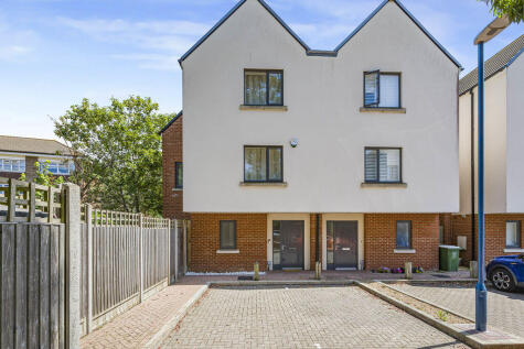 Chatswood Mews, Sidcup