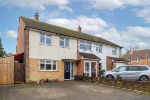 15, Staplehurst Close, Reigate RH2 7PX