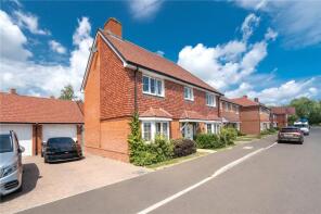 5, Hawthorn Way, Hailsham BN27 4FQ