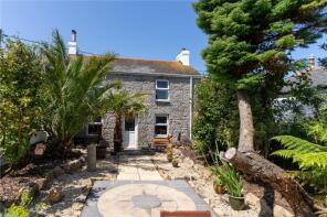 43, Boslandew Hill, Penzance TR19 6UD
