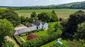 Milton House, Milton Lane, Finavon, Forfar DD8 3PY