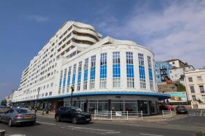 122, Marine Court, Marina, St Leonards-on-sea TN38 0DY