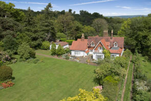 Kitlands East Lodge, Anstie Lane, Dorking RH5 4LN