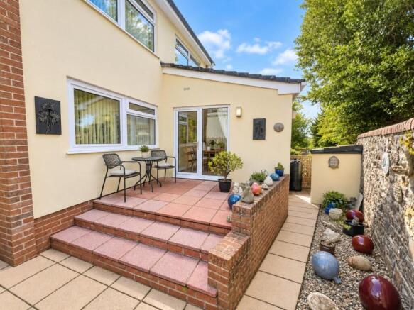 10 Hayne Park