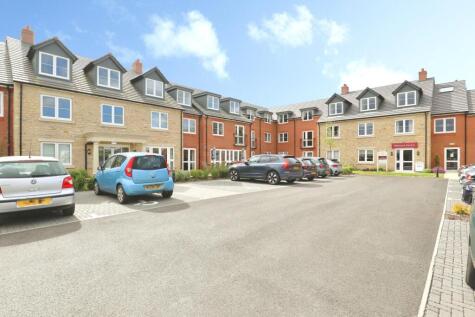Ellesmere Lodge, Halse Road, NN13
