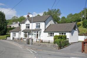 Barnsfield, Bronwydd To Pontarsais, Bronwydd, Carmarthen SA33 6BE