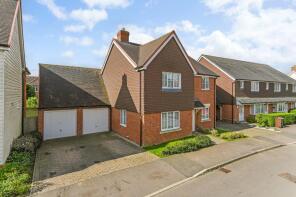 34, Wheatfields, Ashford TN25 7GF