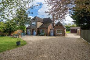 White Ash, London Road, Milton Common, Thame OX9 2NU