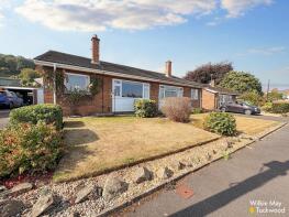 8, Doone Way, Minehead TA24 6BX