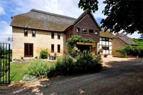 Manor Barn, Manor Lane, Tewkesbury GL20 7EZ