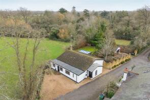 The Cottage, Bishops Farm Close, Oakley Green, Windsor SL4 5UN