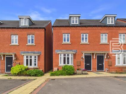 Lincoln Drive, Houlton, Rugby