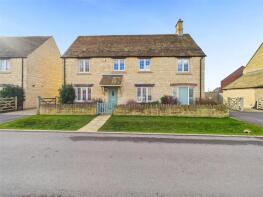2, Field View Lane, Witcombe, Gloucester GL3 4XB