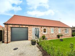 Willow Lodge, North Townside Road, North Frodingham YO25 8LB