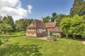 Bullpits, Smarts Hill, Tonbridge TN11 8EB