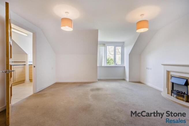 8681627-interior09-800.jpg