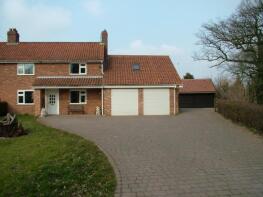 12, School Road, Norwich NR15 2QN
