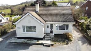 Maesyfedwen, Lon Glan-fred, Bow Street SY24 5BY