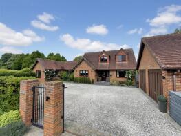 Lilac Cottage, Coopers Pightle, Kidmore End, Reading RG4 9AZ
