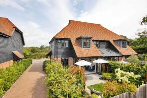 3, Fullers Way, Ashford TN27 8FQ
