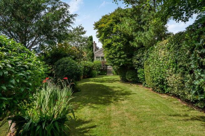 Garden & Grounds