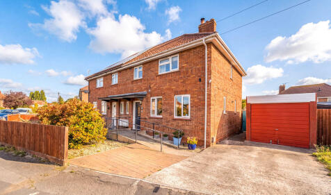Coleridge Road, Weston super Mare - SUPERB SEMI