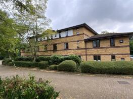 40, Mayer Gardens, Shenley Lodge, Milton Keynes MK5 7EN