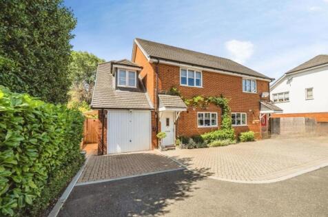 Sovereign Gardens, Ash Vale, Surrey, GU12