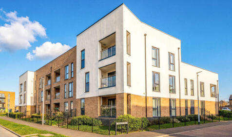 Nicholson Road, Locking Parklands- SUPERB FLAT!