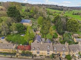 Hillside, Bourton On The Hill, Bourton-on-the-hill GL56 9AH