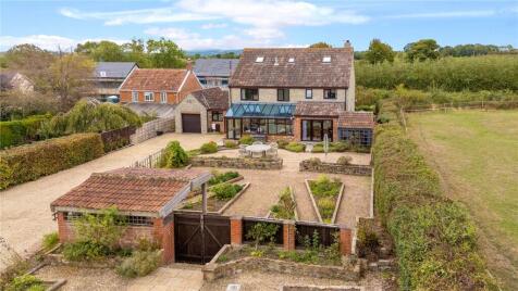 Bladon Hill, Kingsbury Episcopi, Martock, Somerset