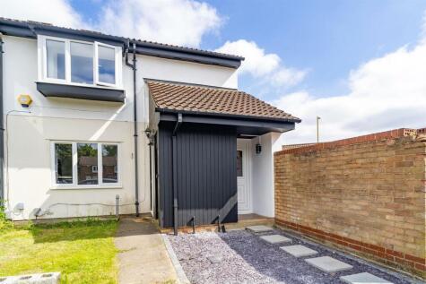 Bray Close, Borehamwood