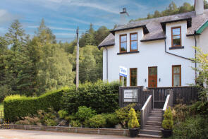 Glenmhor, Foyers IV2 6XU