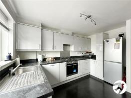 28, Hardy Close, Queenborough ME11 5AU