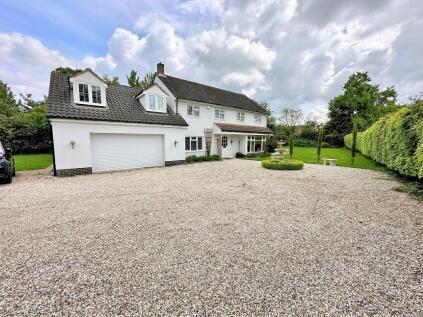 Grove Field, Braintree