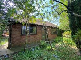 Walnut View, Uttoxeter Road, Uttoxeter ST14 8QH