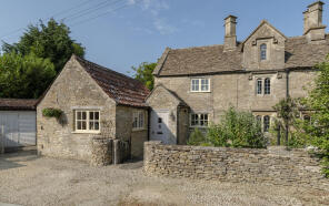 3, The Street, Tetbury GL8 8UN